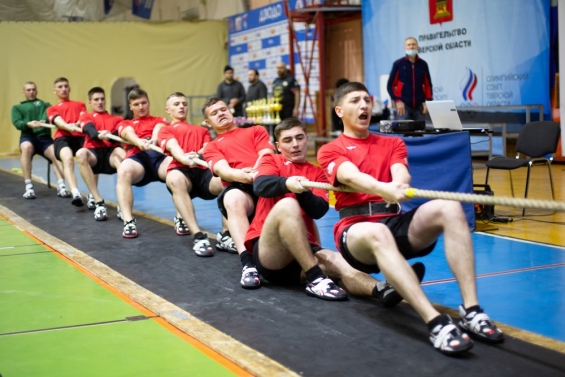 Тюменская сборная по перетягиванию каната впервые выступила на всероссийских соревнованиях