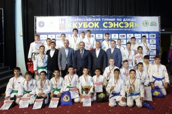 У спортсменов Тюменской области 6 медалей с «Кубка Сэнсэя» по дзюдо